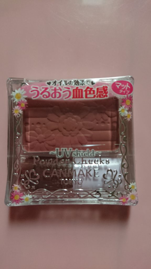 キャンメイクのチーク（アンティークローズ）