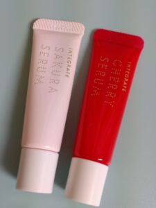 インテグレートのリップエッセンス（さくらいろ、さくらんぼいろ）