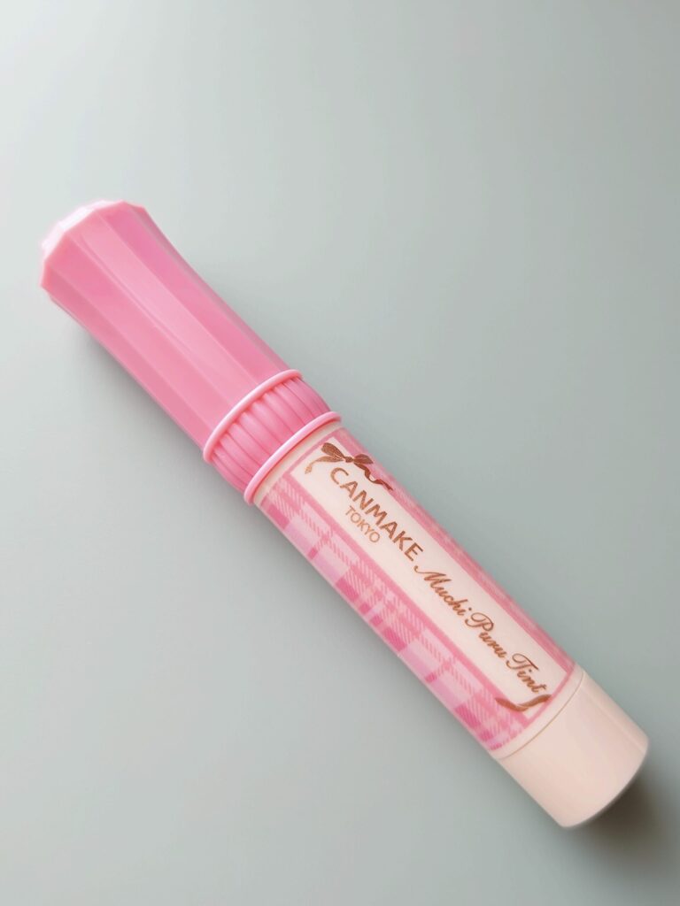キャンメイクのもちぷるリップティント(サクラロール)